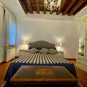 Furlani 4 Venice